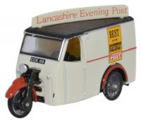 76TV006 Oxford Diecast Tricycle Van Lancashire Evening Post.