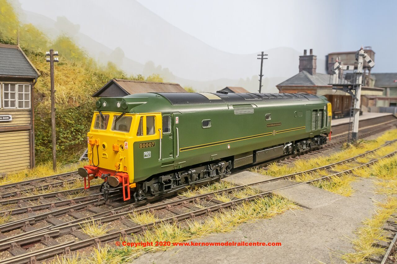 R3673 Hornby Class 50 Diesel number 50 007