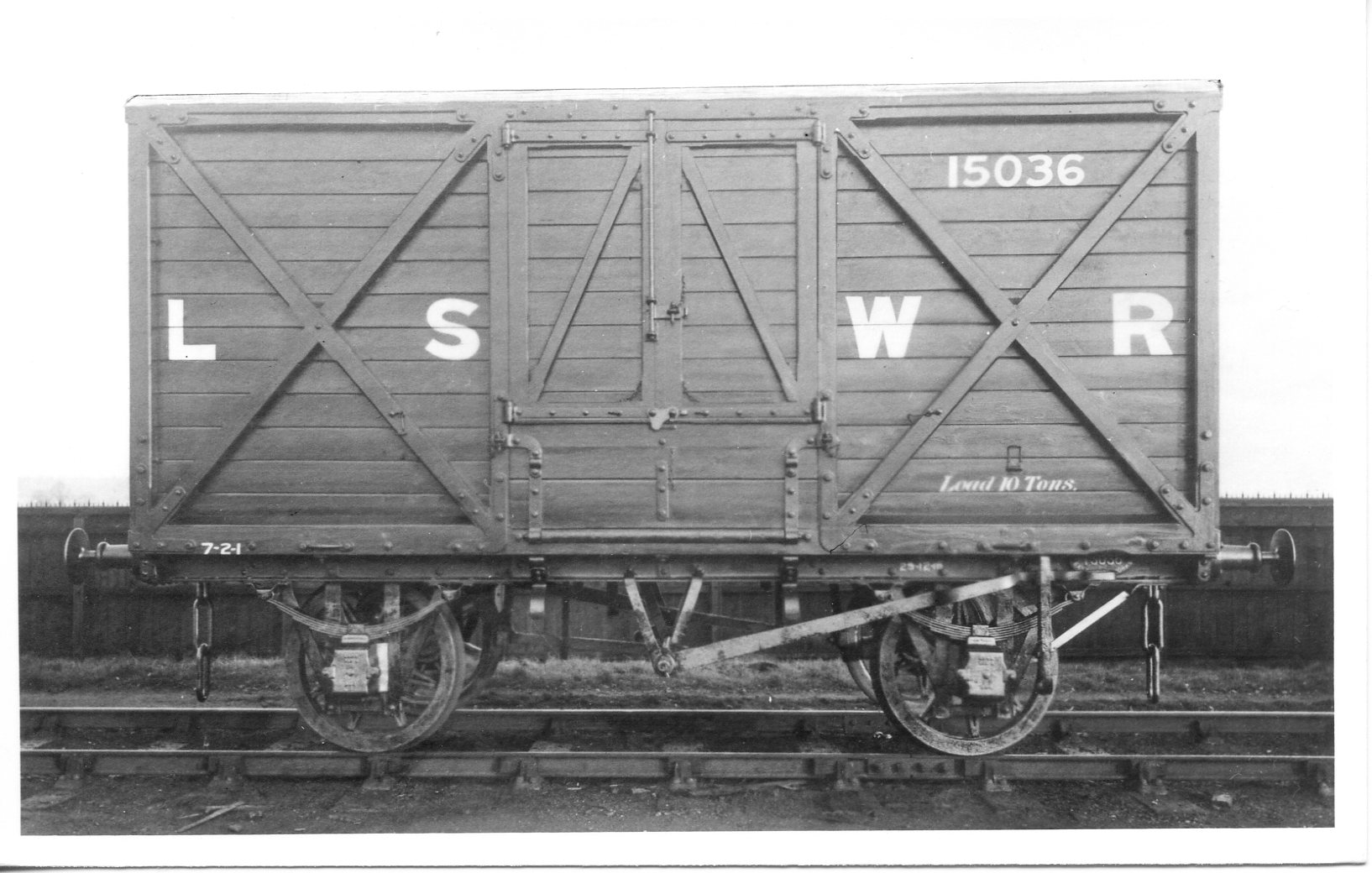 EFE Rail LSWR D1408 Covered Van