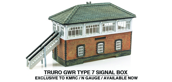 42-011X Graham Farish Scenecraft GWR Type 7 Signal Box - Truro