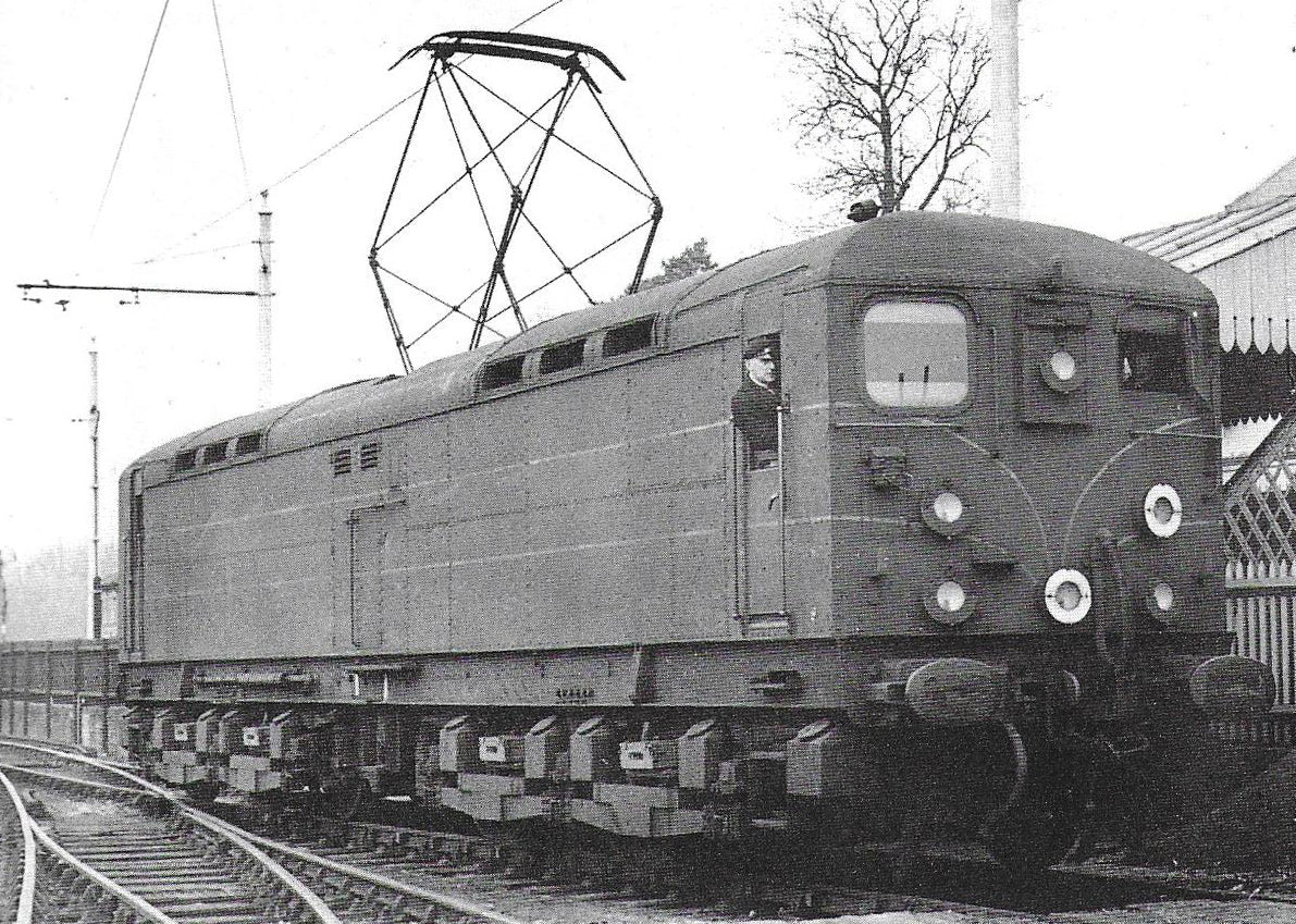 EFE Rail Locomotive SR Bulleid / Raworth Booster - 00 Gauge