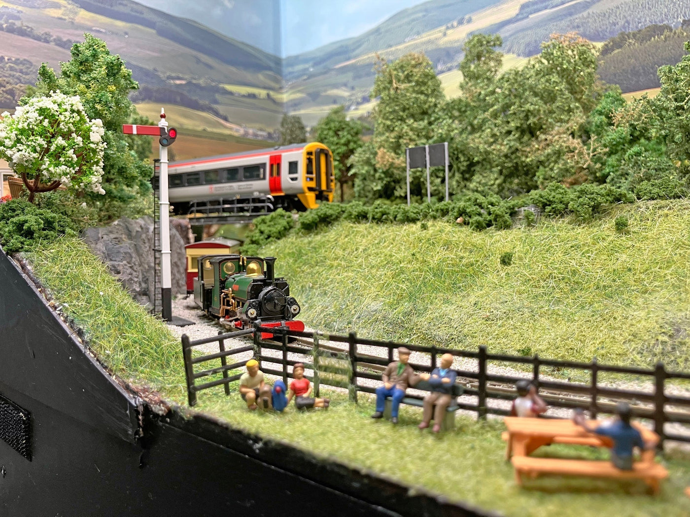 Staff layouts #1 – Bryn Y Brenin Mawr 00 & 00-9 Gauges