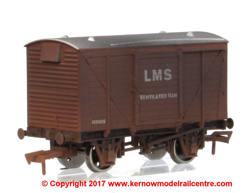 4F-011-018 Dapol Ventilated Van - 155005 - LMS Bauxite - weathered