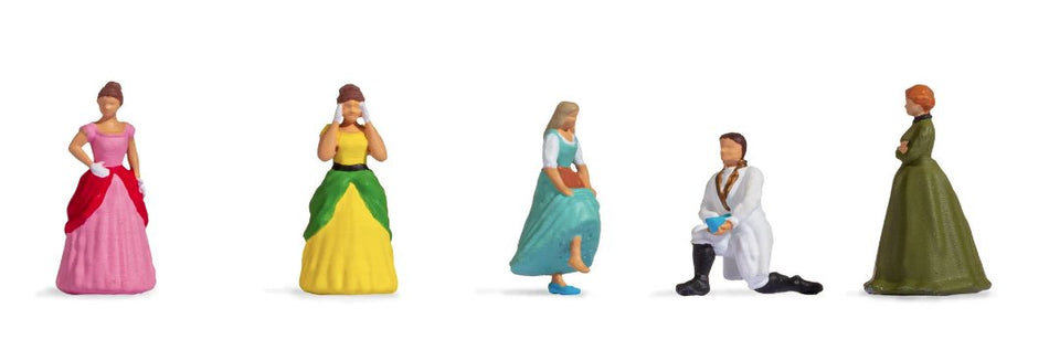 15807 Noch Cinderella Figure Set
