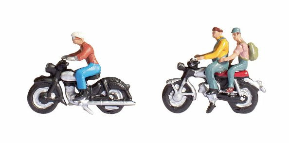 15904 Noch Motorcycles and riders