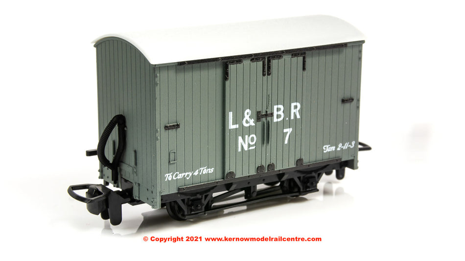 GR220B Peco Box Wagon number 7 in Lynton and Barnstaple Livery