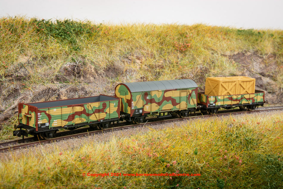 HN6490 Arnold DRB 3-unit pack military train