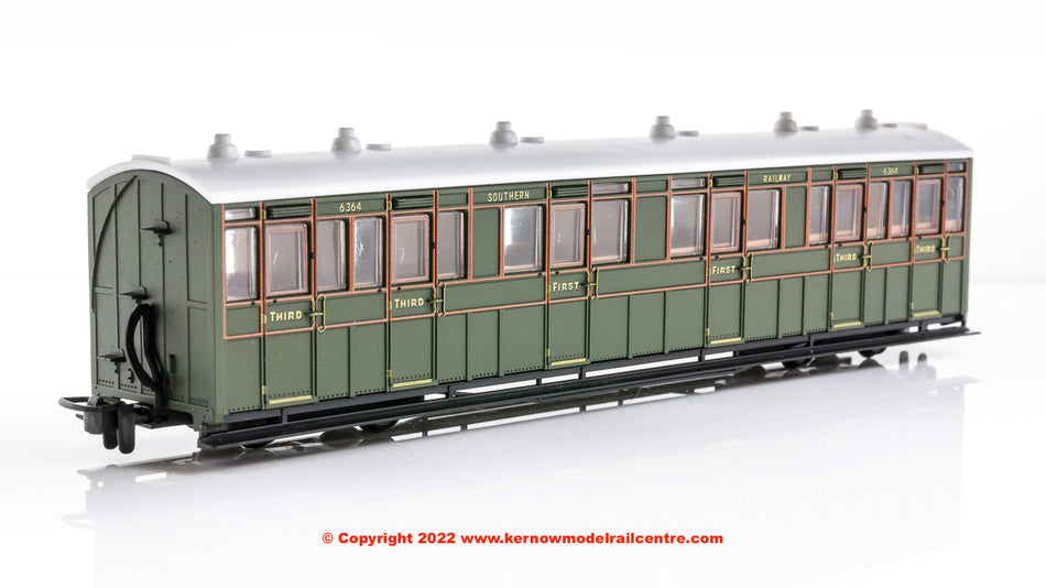GR401A Peco Lynton and Barnstaple Composite Coach number 6364