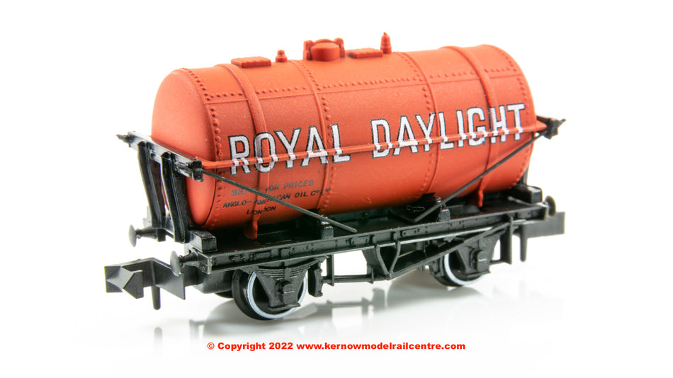 NRP163 Peco Petrol Tank Wagon