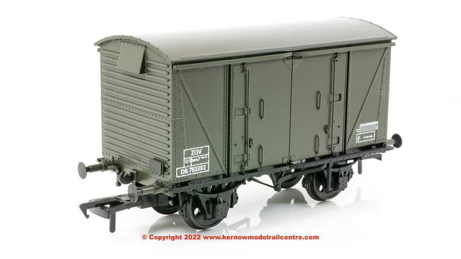 38-875 Bachmann BR 12T Vanwide Ventilated Van BR Departmental