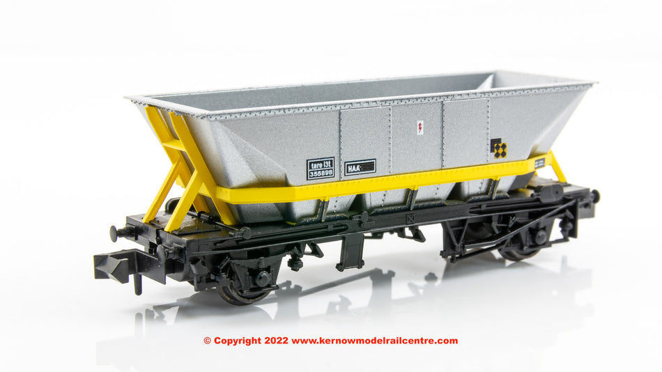NR302 Peco MGR Hopper Wagon in Trainload Coal livery