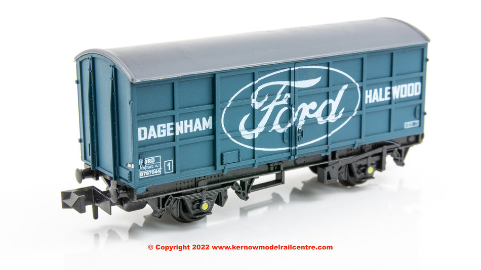 NRP57A Peco Pallet Van number B787044