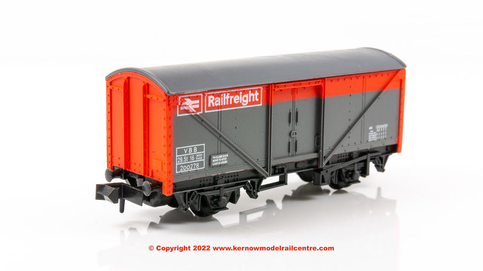 NR12R Peco Closed Van in BR Railfreight livery