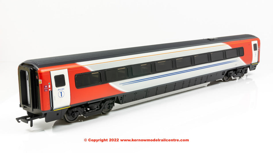 R40150 Hornby Mk4 Open First Coach M number 11412 LNER