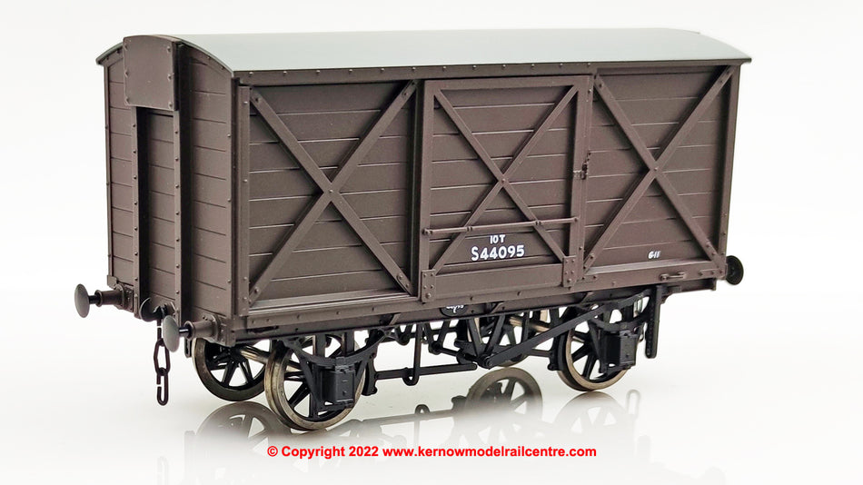 K7010K Kernow Models LSWR Diag 1410 Covered Van - BR Brown