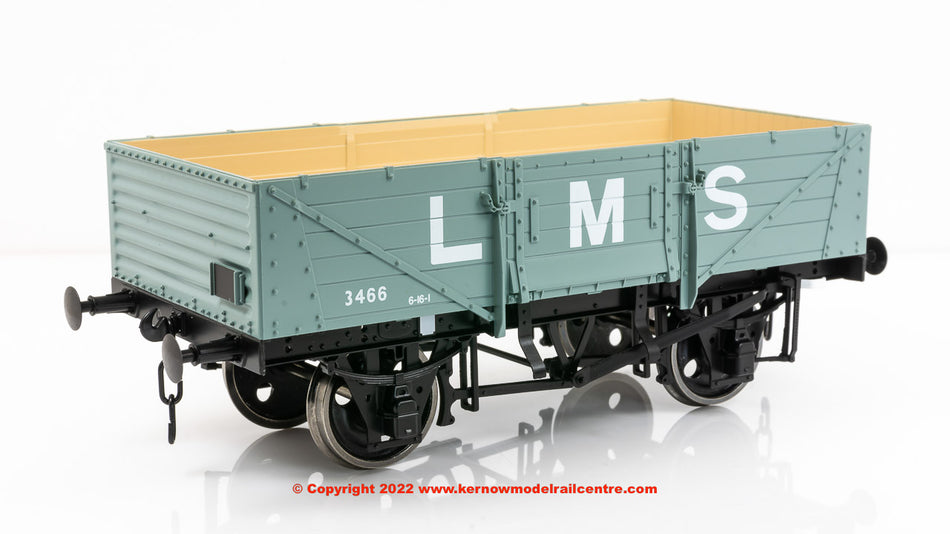 7F-053-012 Dapol 5 Plank Wagon No. 3466 Corrugated End LMS Grey