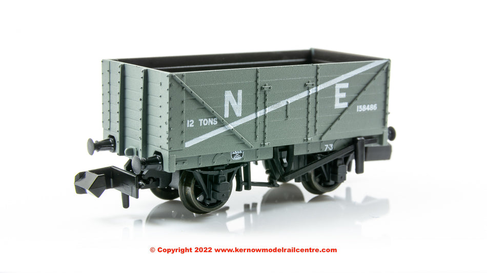 NR7001E Peco 9ft 7 Plank Open Wagon number 158486 in NE Grey