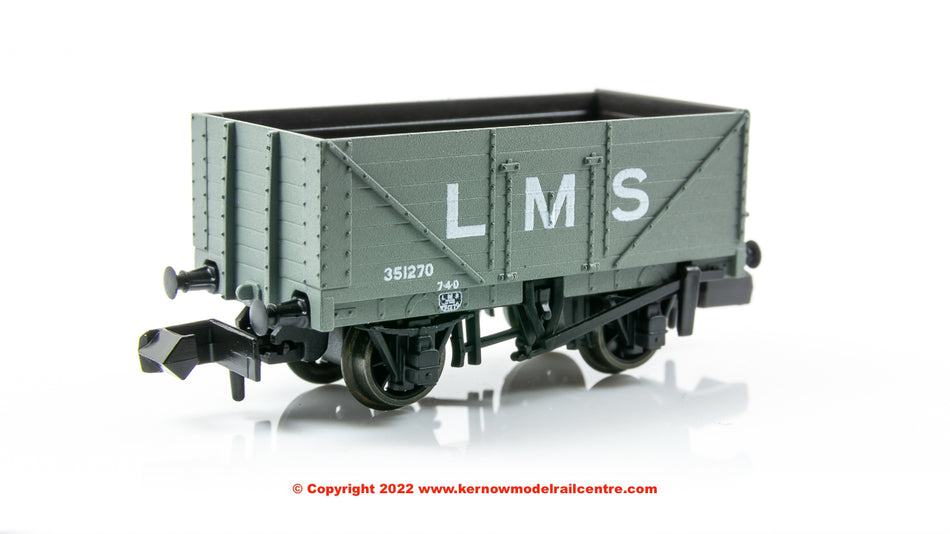 NR7003M Peco 9ft 7 Plank Open Wagon number 351270 in LMS Grey