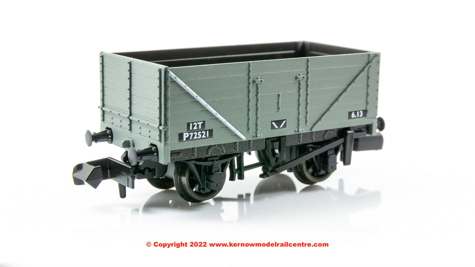 NR7004B Peco 9ft 7 Plank Open Wagon number P72521 in BR Grey