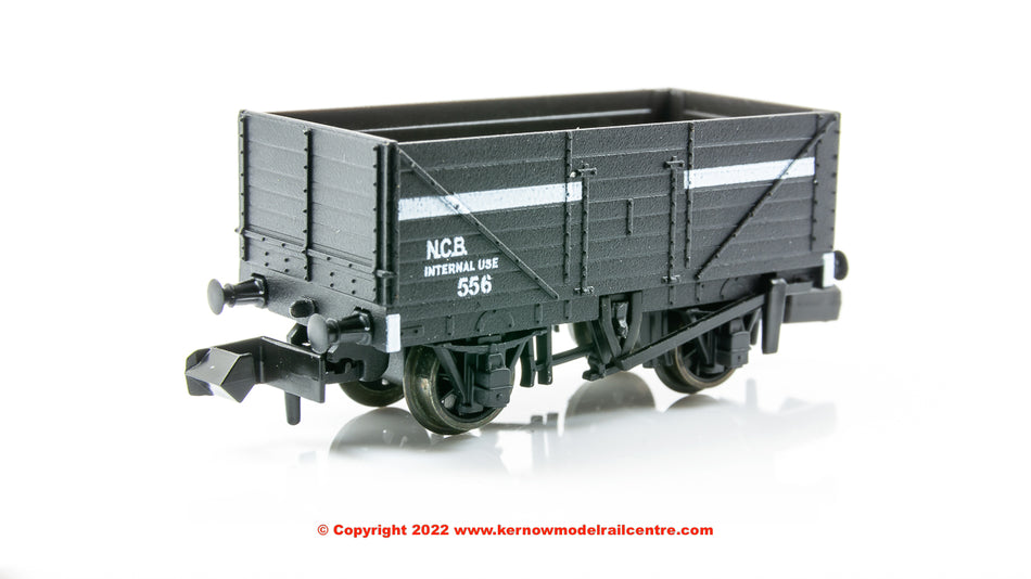 NR7005P Peco 9ft 7 Plank Open Wagon number 556 - NCB