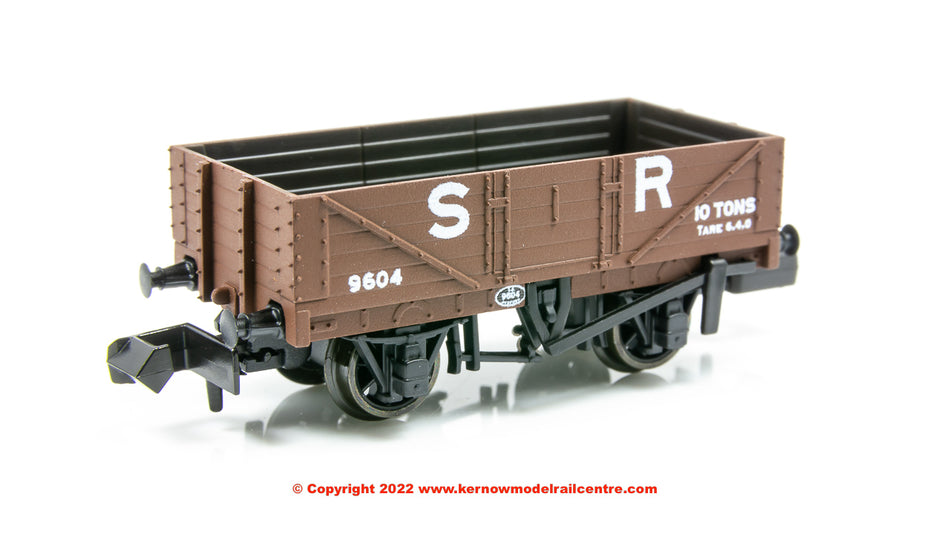 NR5002S Peco 9ft 5 Plank Open Wagon number 9604 in SR Brown