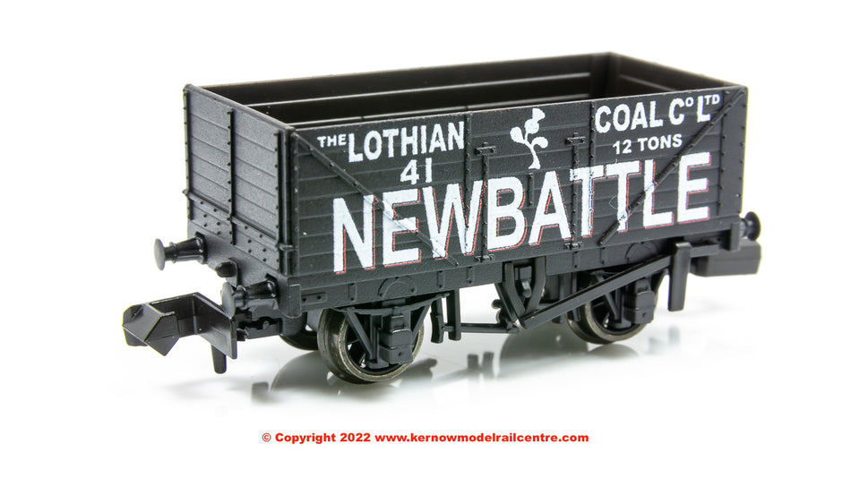 NR7013P Peco 9ft 7 Plank Open Wagon number 41 - Lothian Coal