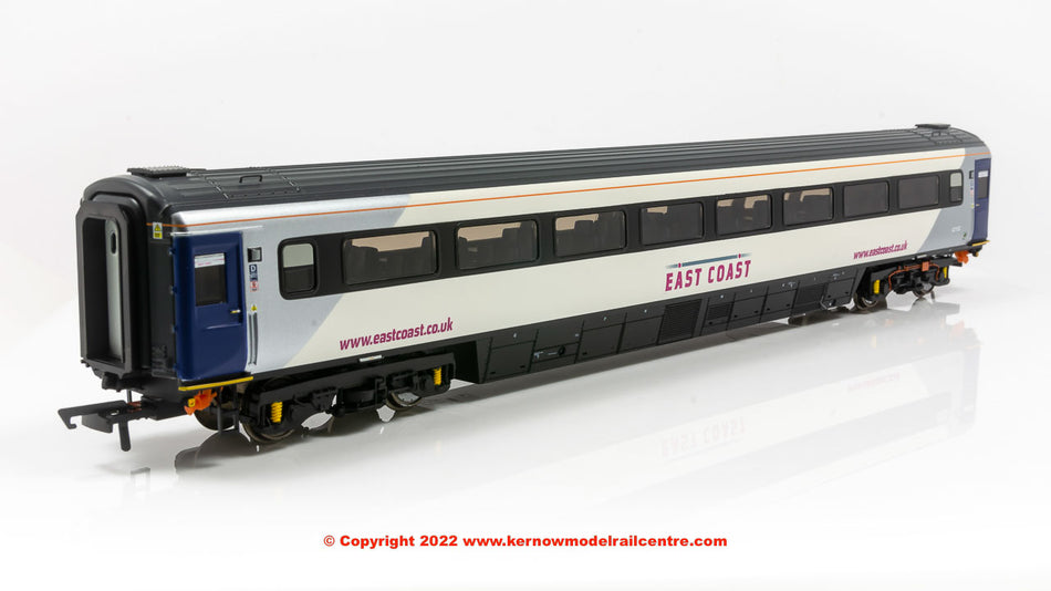 R40247A Hornby Mk3 Trailer Standard TS Coach 42192 EastCoast