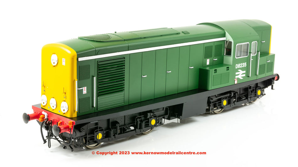 E84707 EFE Rail Class 15 D8235 BR Green (Full Yellow Ends)