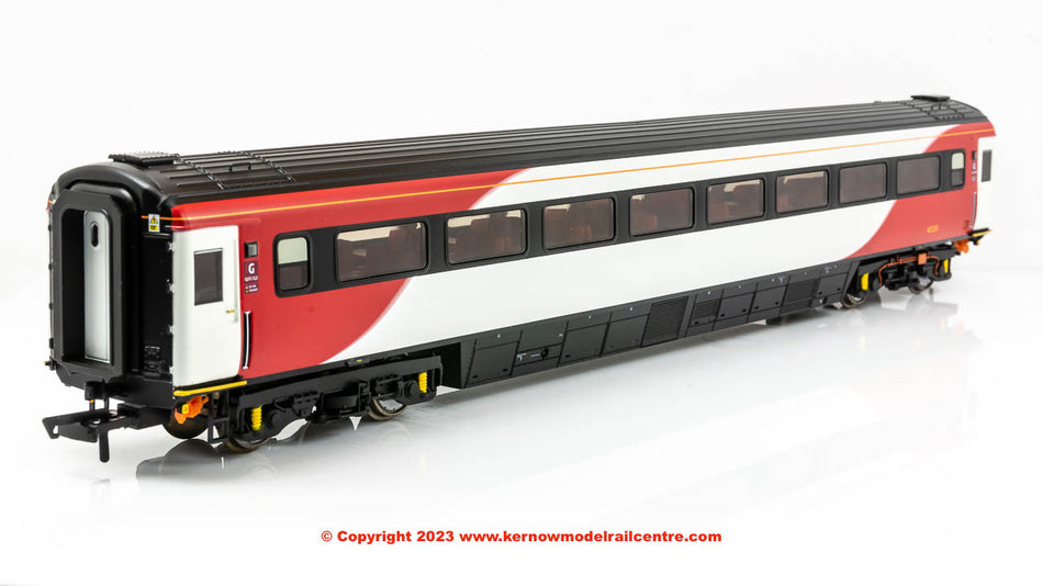 R40249 Hornby Mk3 Trailer Standard TS Coach 42199 LNER