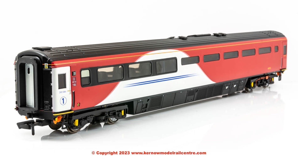 R40251 Hornby LNER Mk3 Restaurant First Buffet TRFB 40711