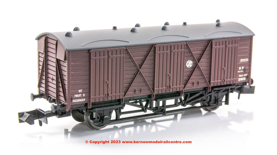 2F-014-009 Dapol Fruit D Wagon number 2913 in GWR Brown
