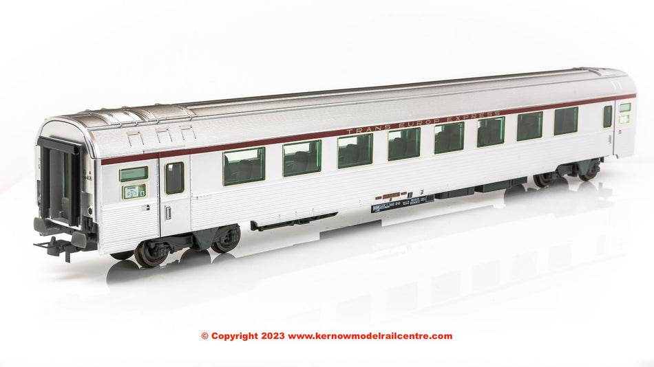 HJ4167 Jouef SNCF TEE Mistral A8tu Standard Coach 6