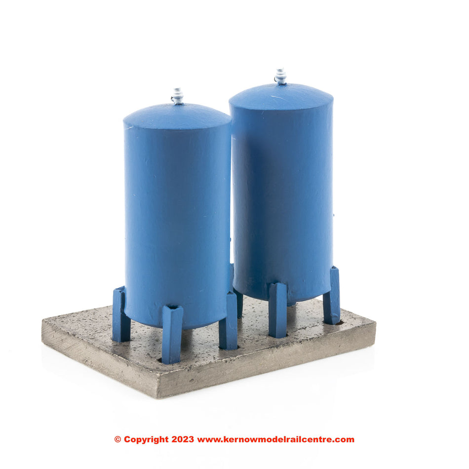 44-0112 Bachmann Scenecraft Cylindrical Tanks