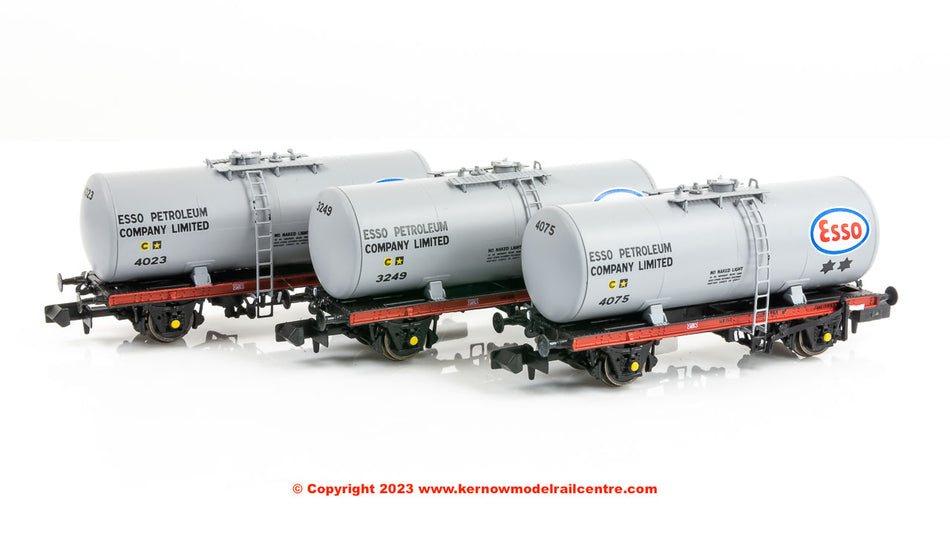 N35TA-302 Revolution Trains 35 Ton Class A Tank Triple Pack