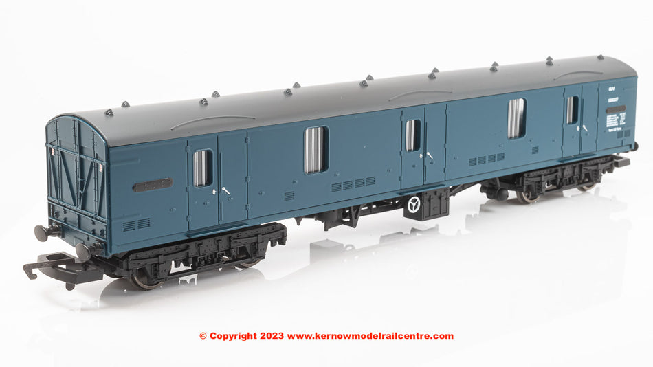 R60091 Hornby BR Mk1 General Utility Vehicle GUV in BR Blue
