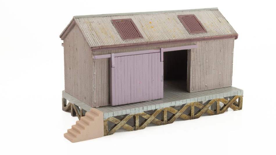 43-006 Bachmann Scenecraft Corrugated Goods Shed