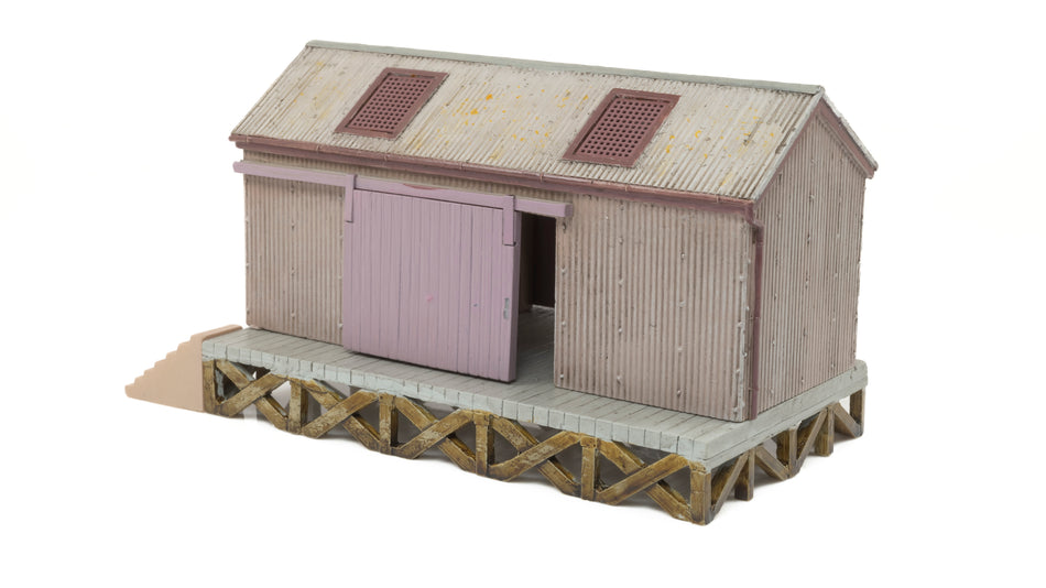 43-006 Bachmann Scenecraft Corrugated Goods Shed