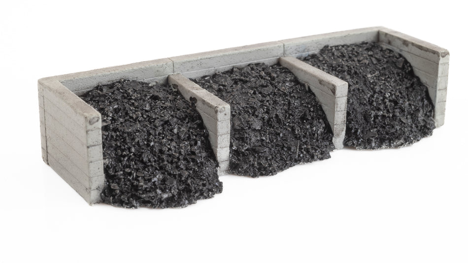 43-111 Bachmann Scenecraft Coal Staithes