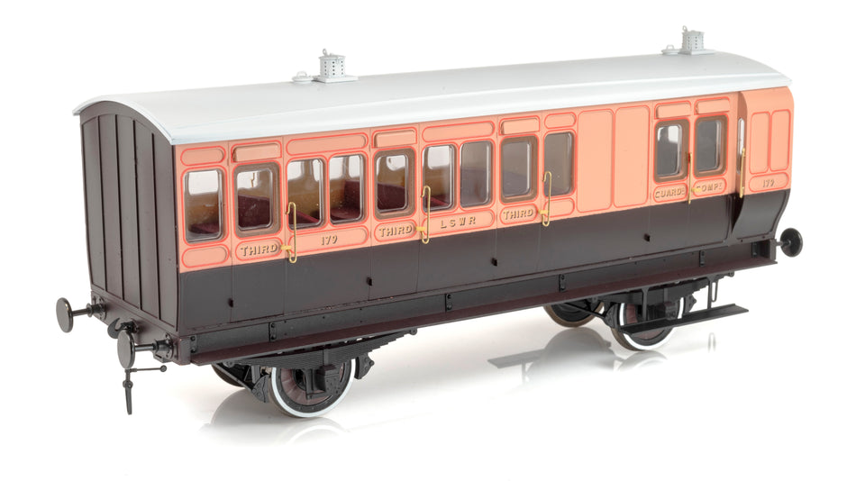 7P-020-051D Dapol Stroudley 4 Wheel LSWR suburban oil lit brake
