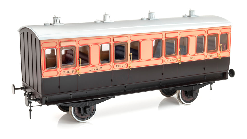 7P-020-350 Dapol Stroudley 4 Wheel LSWR suburban oil lit Composi