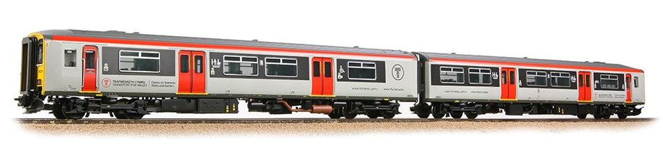 32-945DB Bachmann Class 150/2 2-Car DMU 150213 Transport for Wal