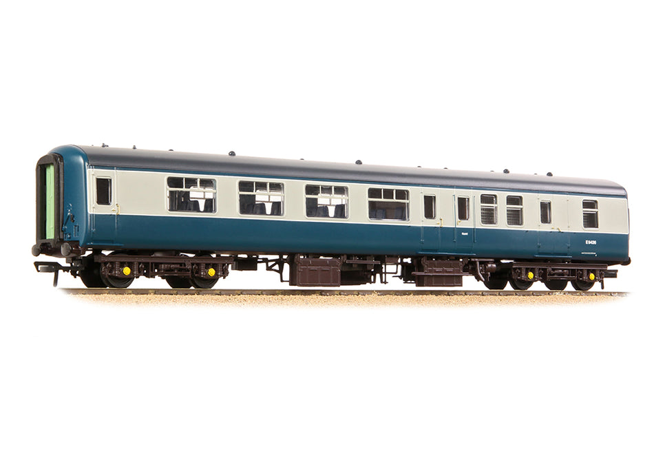 39-380B Bachmann BR Mk2A BSO Brake Second Open BR Blue & Grey