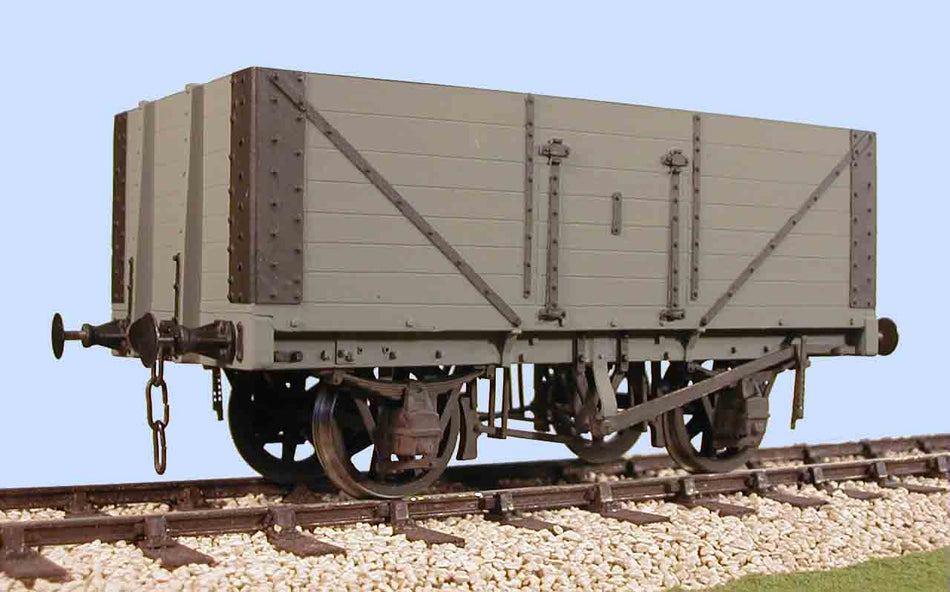 4060 Slaters RCH 1923 7 Plank (side door)