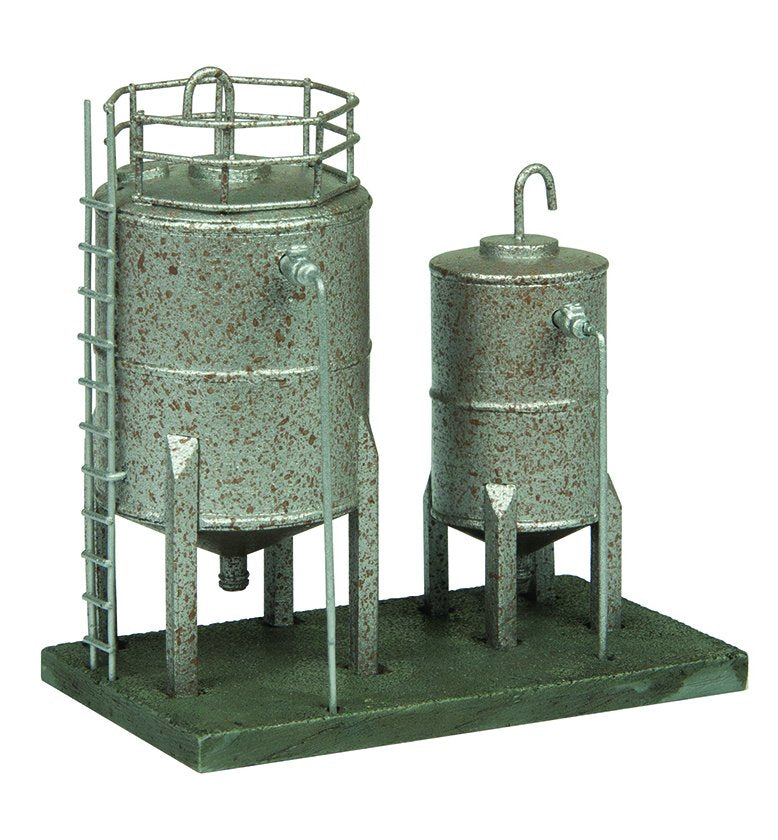 42-0110 Graham Farish Scenecraft Depot Storage Tanks