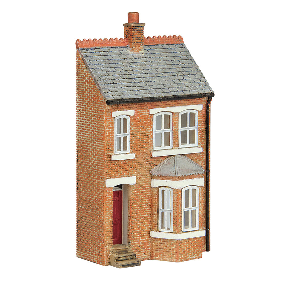 42-0214R Graham Farish Scenecraft Low Relief RH Bay Terrace