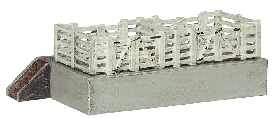 42-145 Graham Farish Scenecraft Highley Station Cattle Dock