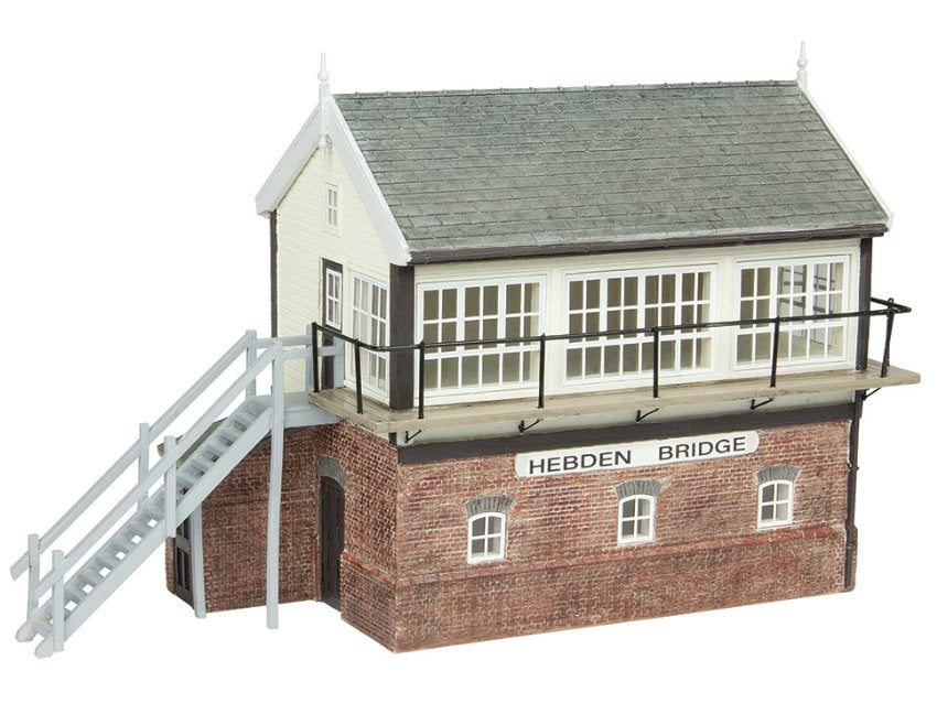 44-0159 Bachmann Scenecraft Brick and Timber Signal Box