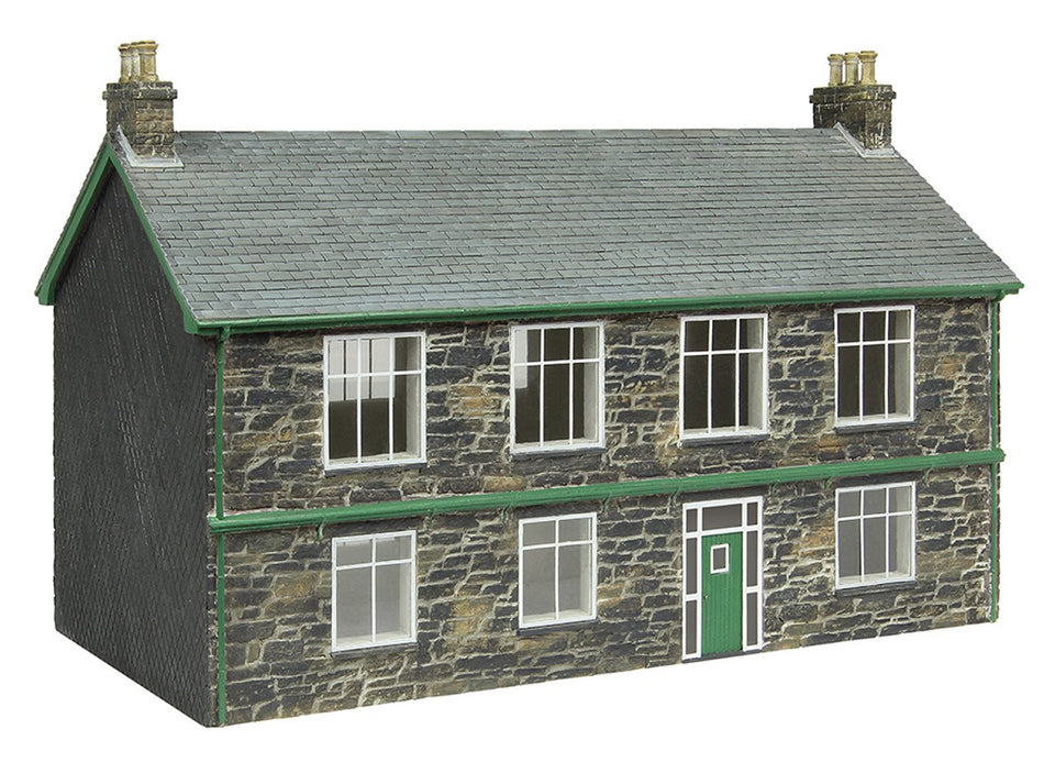 44-0170G Bachmann Scenecraft Harbour Station Main Hall Green