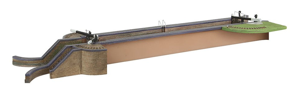 44-0191R Bachmann Scenecraft Canal Lock - Red Brick