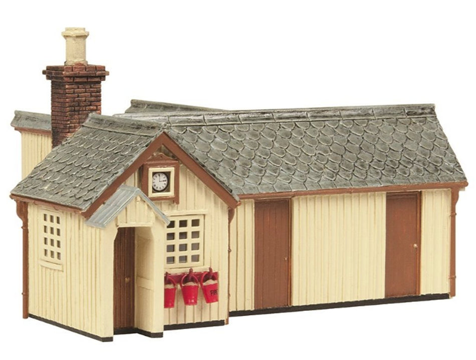 44-0193B Bachmann Scenecraft Tan-Y-Bwlch Station House Brown